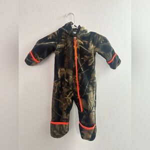 Baby camo Columbia fleece snowsuit